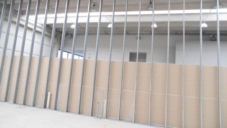 Estrutura metálica para drywall em construção comercial - Steel Frame Uberlândia